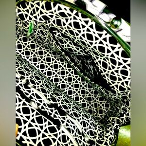 Vera Bradley Black & White Purse w/ Metal Clasp Closure and Metal Lined Center